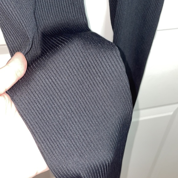Carbon38 Year of Ours Black Ribbed Leggings Med - Picture 4 of 10